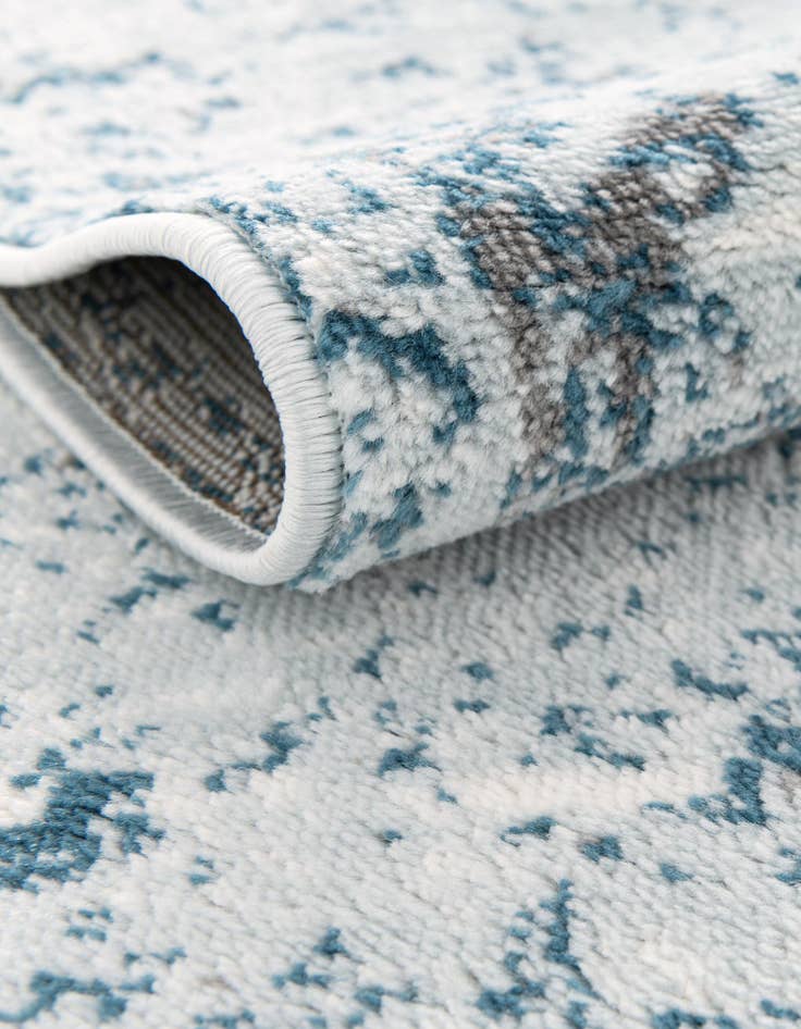 Detail image of  7' 10 x 7' 10 Monte Carlo Round Rug