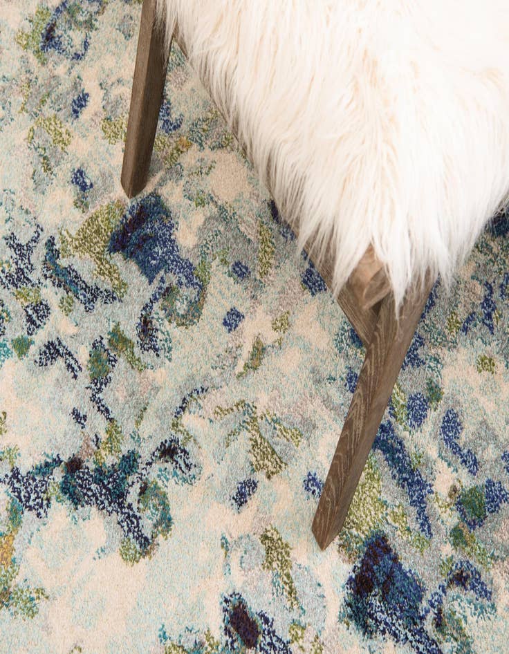 Detail image of  8' x 8'  Washable Theia Round Rug