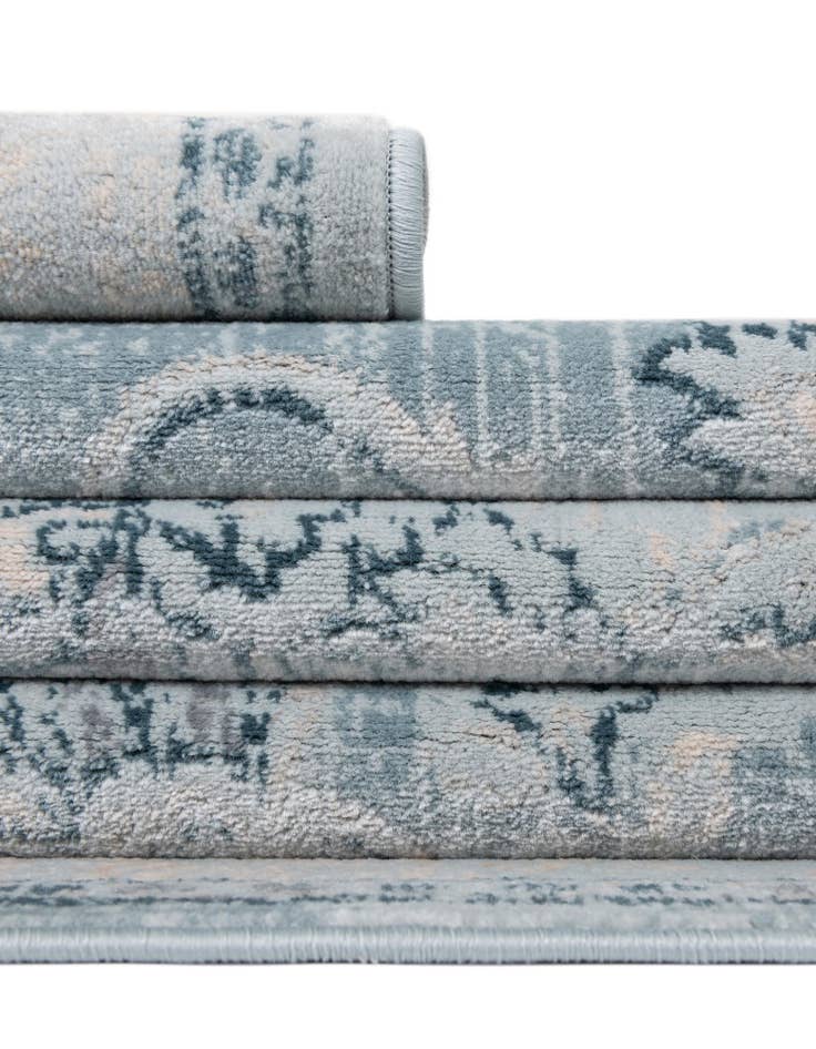 Detail image of  6' x 6' Victoria Round Rug