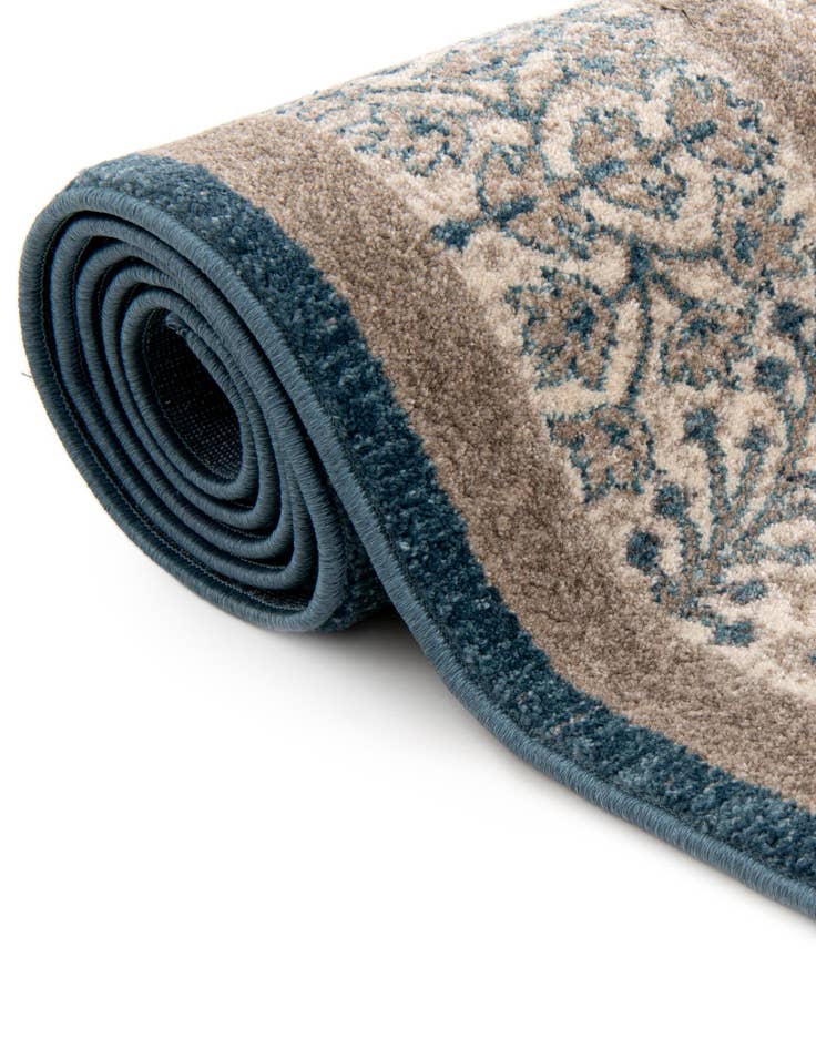 Detail image of  5' x 5' Viola Round Rug