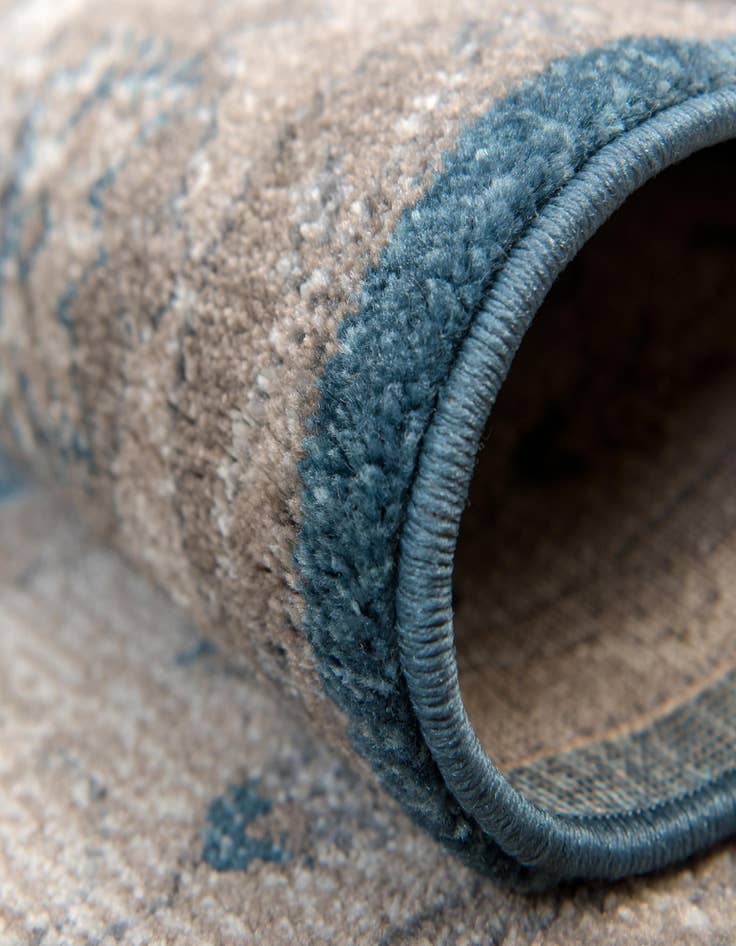 Detail image of  4' x 4' Viola Round Rug