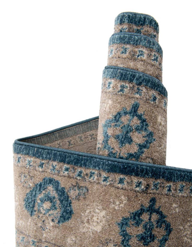 Detail image of  8' x 8' Viola Round Rug