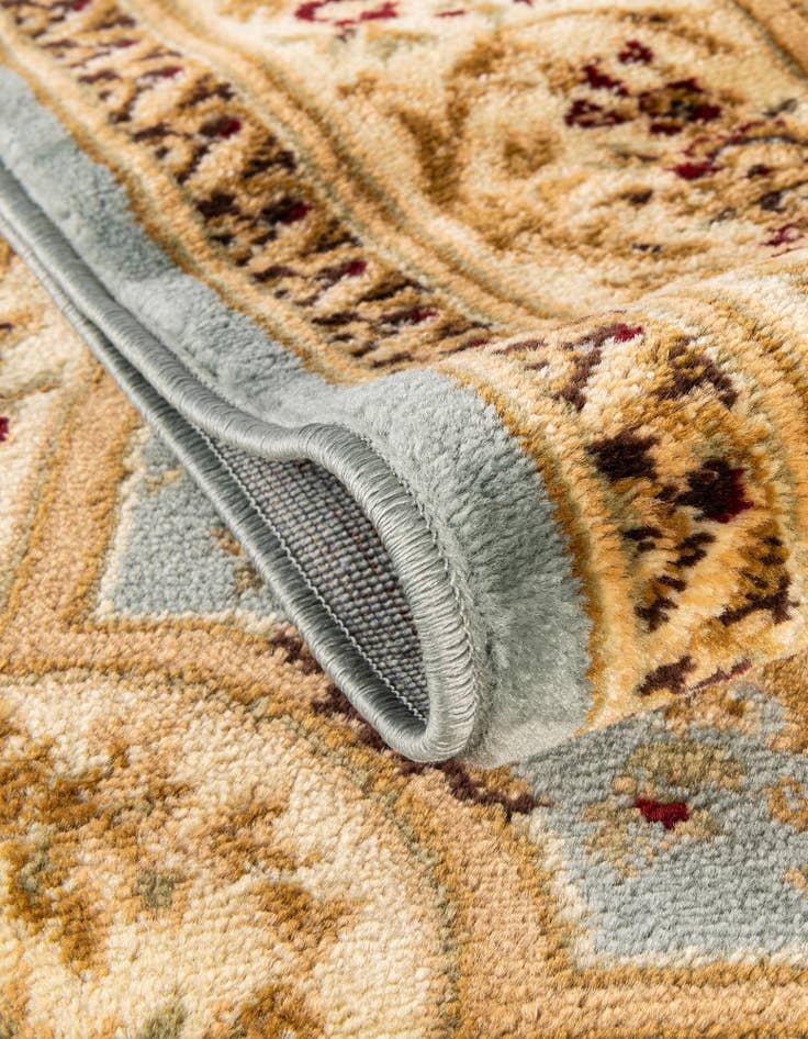 Detail image of  2' 7 x 10' Chateau Runner Rug