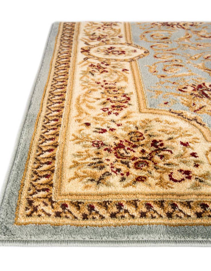 Detail image of  2' 7 x 10' Chateau Runner Rug