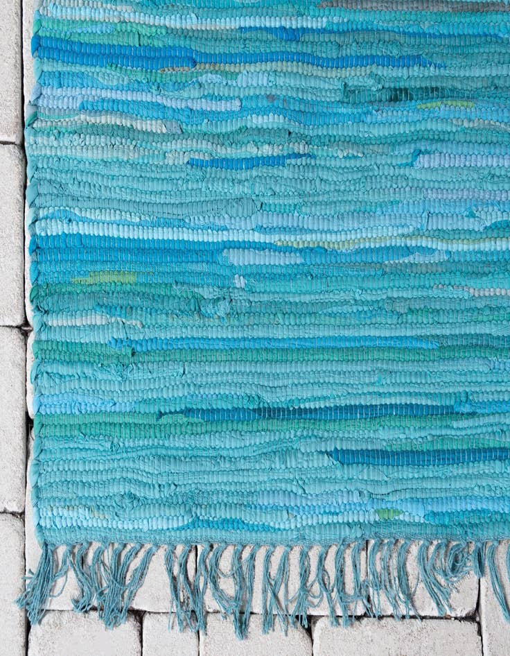 Detail image of  2' 7 x 9' 10  Hand Woven Chindi Cotton Runner Rug