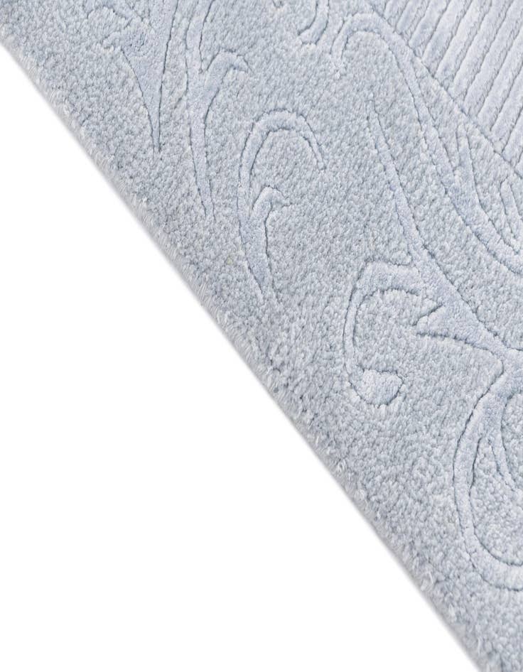 Detail image of  3' 3 x 12' 10  Hand Knotted Darya Wool Runner Rug