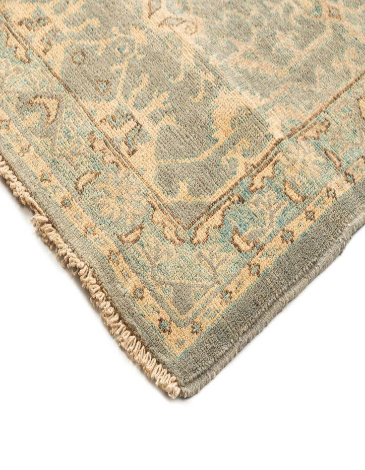 Detail image of  2' 5 x 10' 7 Ghazni Diyar Runner Rug