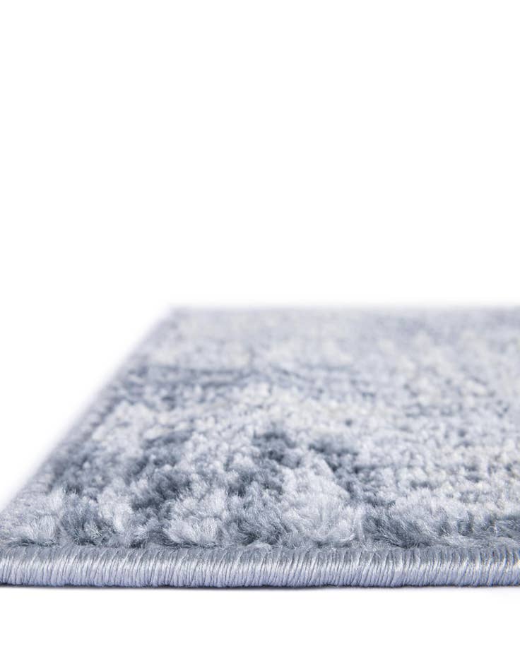 Detail image of  2' 7 x 12' Hanahan Runner Rug