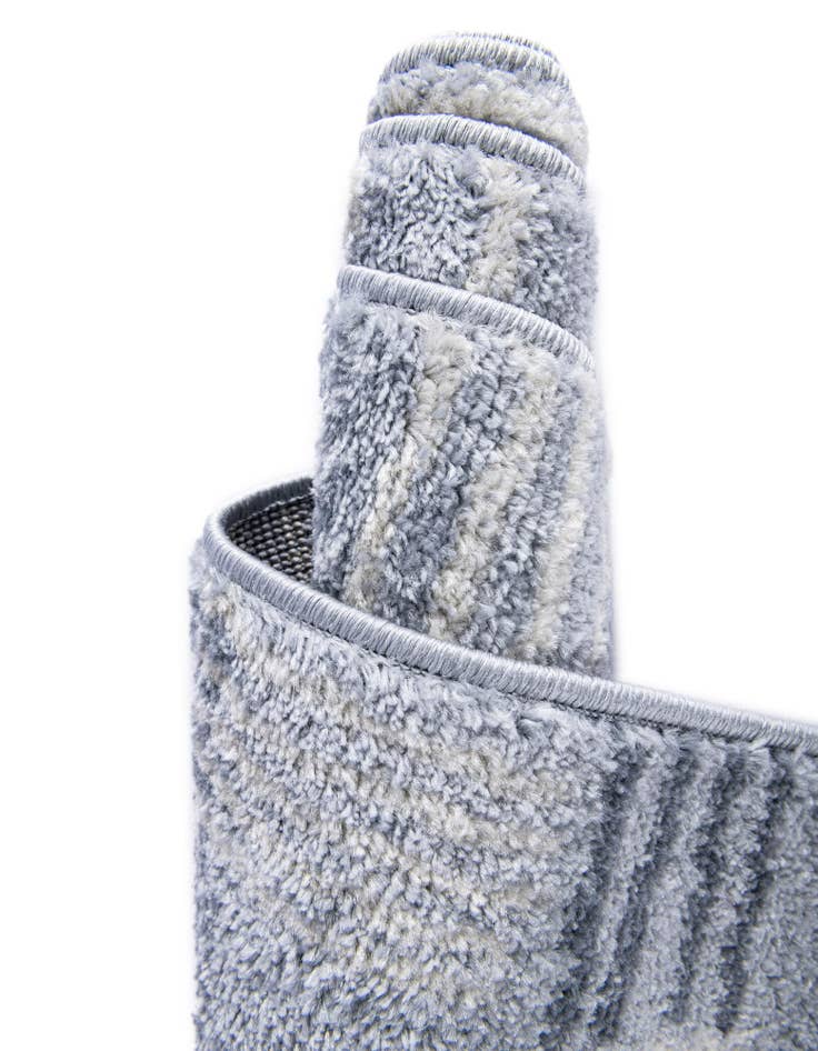 Detail image of  2' 7 x 12' Hanahan Runner Rug