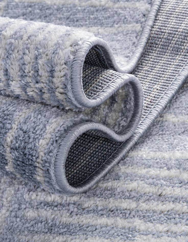 Detail image of  2' 7 x 12' Hanahan Runner Rug