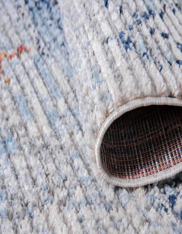 Detail image of  2' 7 x 10' Morocco Runner Rug