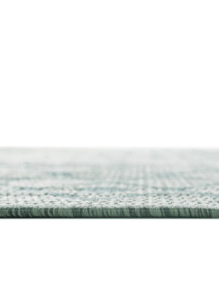 Detail image of  2' x 6'  Washable Lattice Indoor / Outdoor Runner Rug