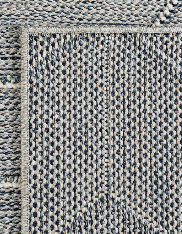 Detail image of  2' x 8'  Washable Lattice Indoor / Outdoor Runner Rug
