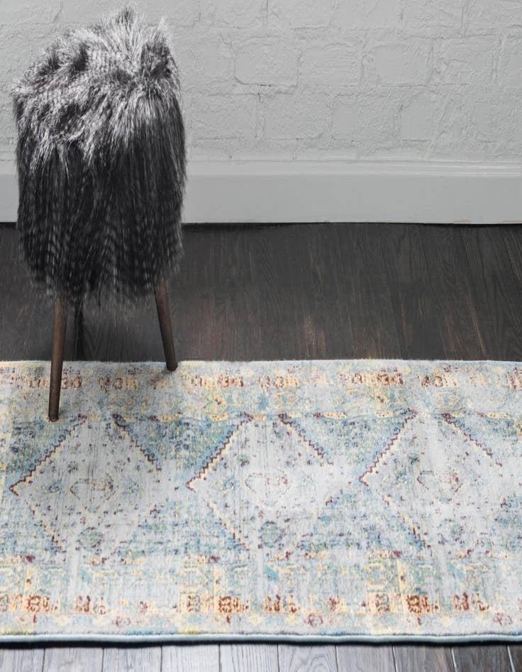 Detail image of  2' 2 x 6' Santiago Runner Rug