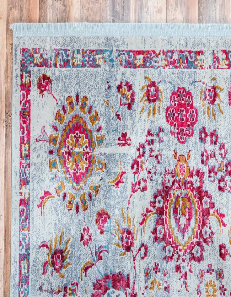 Detail image of  2' 2 x 6' Santiago Runner Rug