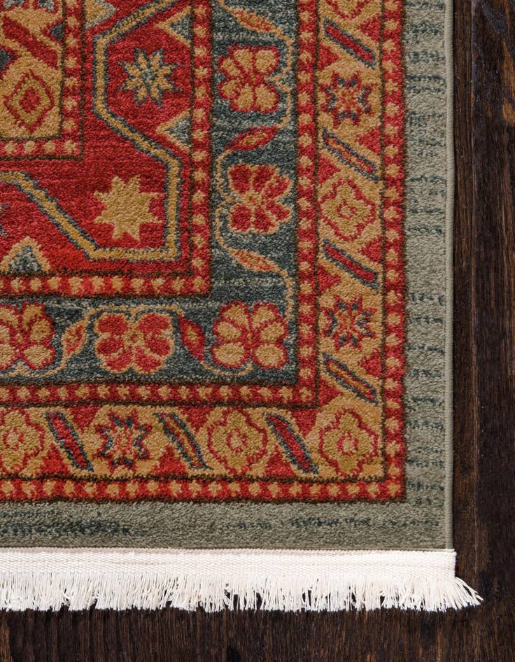 Detail image of  2' 7 x 7' Sara Runner Rug