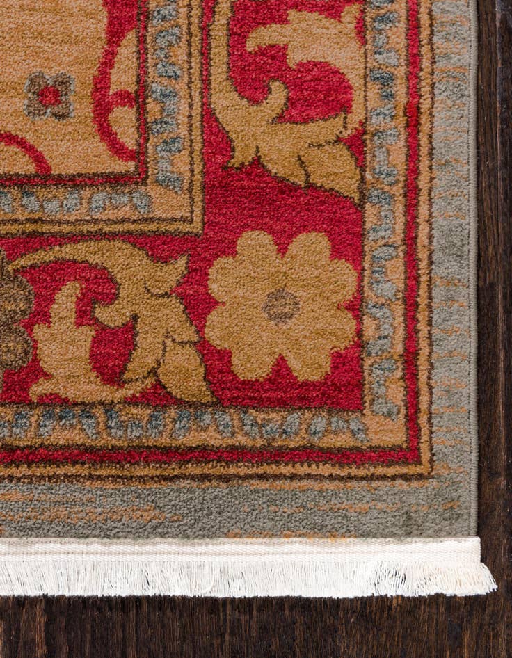 Detail image of  2' 7 x 6' 9 Sara Runner Rug