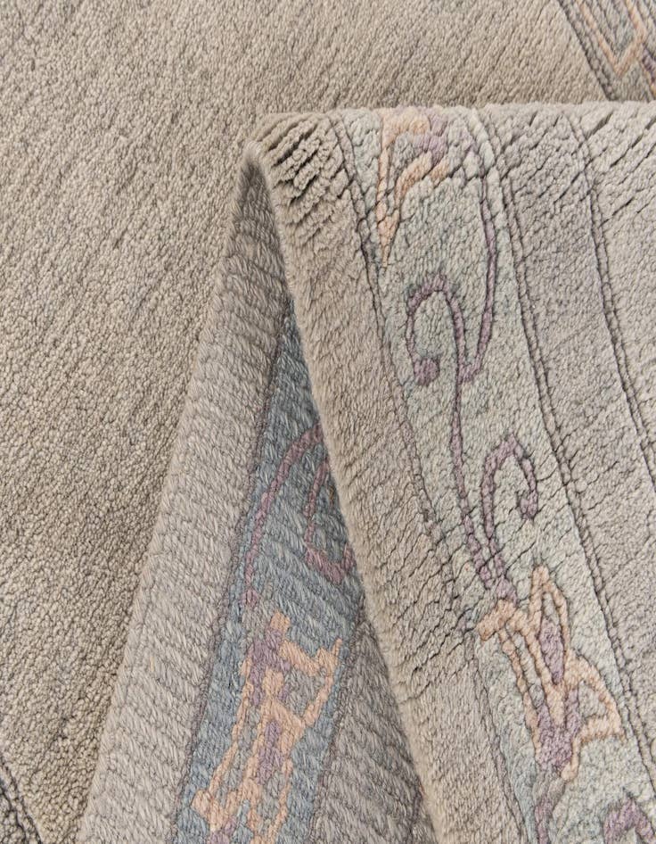 Detail image of  3' 2 x 11' 4  Hand Knotted Tibet Wool Runner Rug