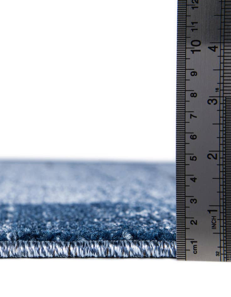 Detail image of  7' 10 x 7' 10 Angelica Square Rug