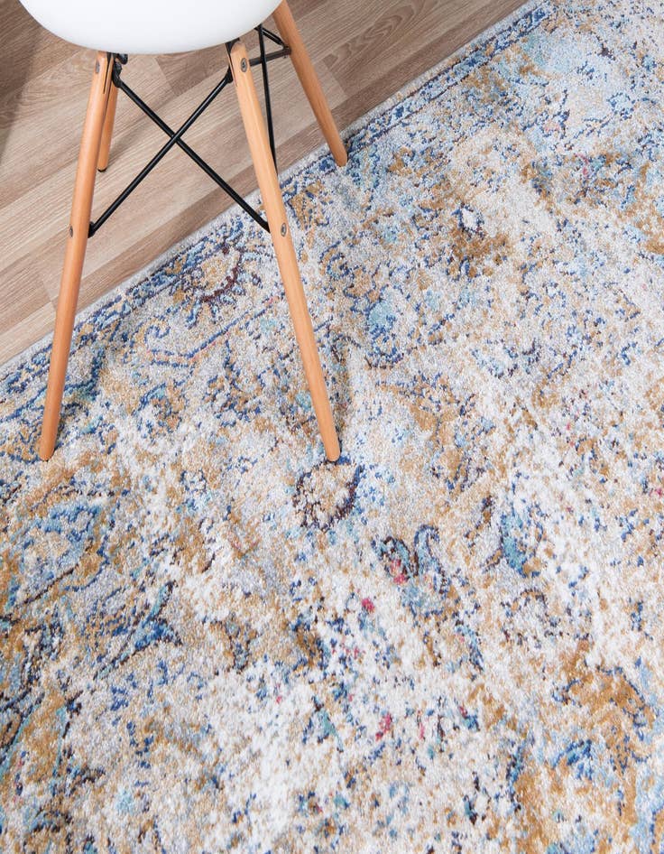 Detail image of 7' x 7' Charlotte Square Rug