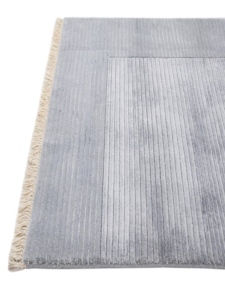 Detail image of  2' 7 x 2' 8  Hand Knotted Darya Wool Square Rug