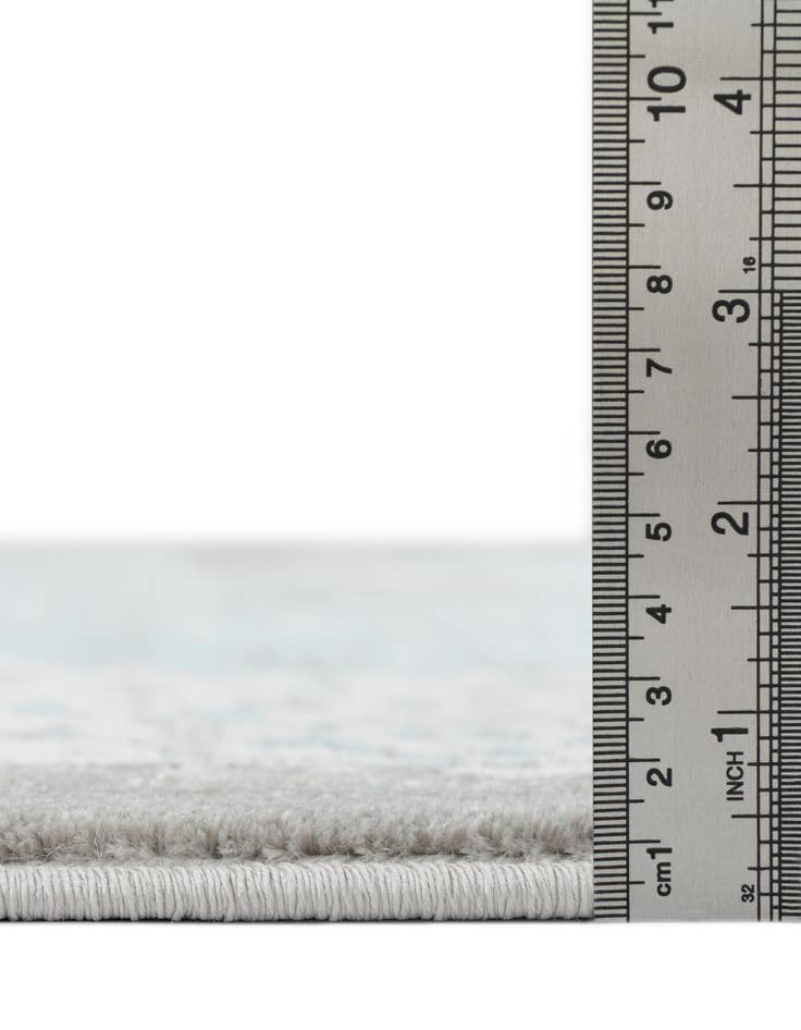 Detail image of  4' x 4' Modern Classical Square Rug