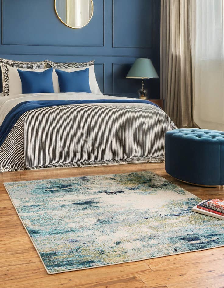 Detail image of  8' x 8'  Washable Theia Square Rug