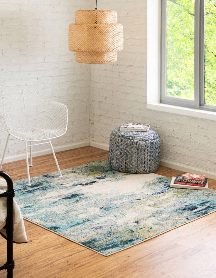 Detail image of  8' x 8'  Washable Theia Square Rug