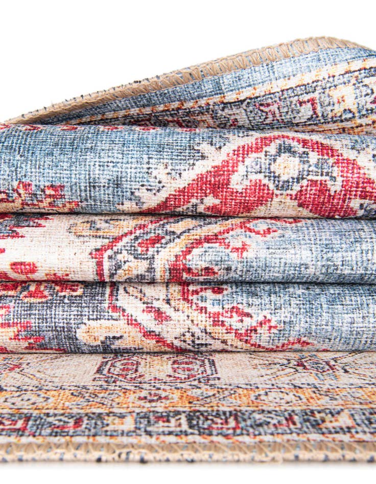 Detail image of  7' 10 x 7' 10 Timeless Square Rug