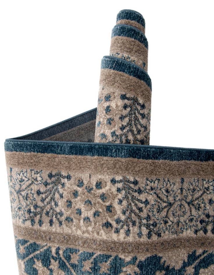 Detail image of  5' x 5' Viola Square Rug