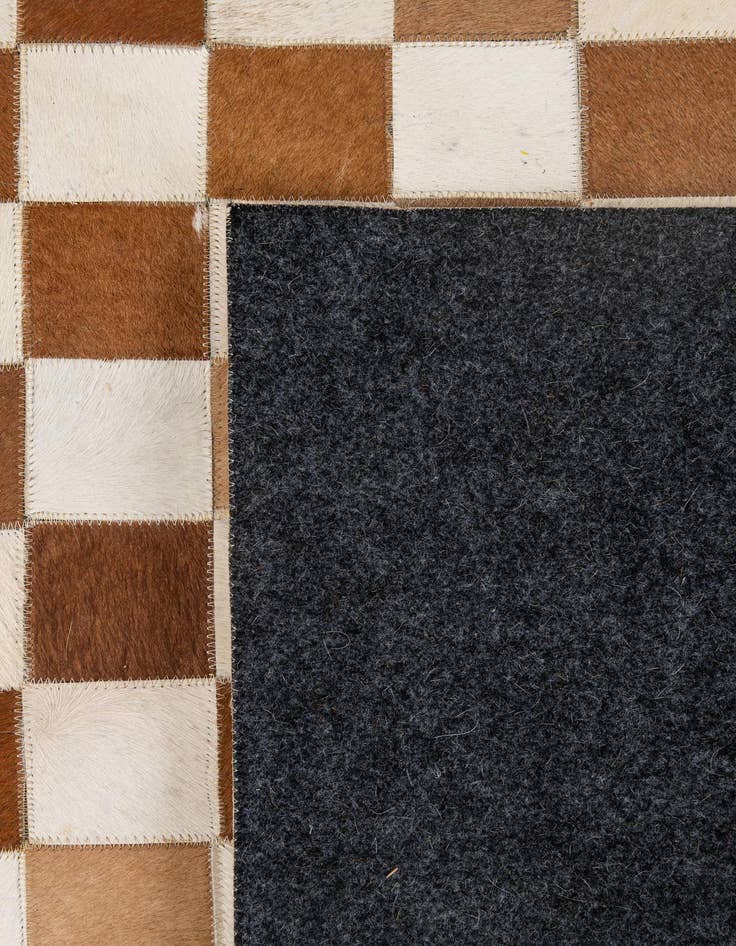 Detail image of  5' x 8' Cowhide - Patchwork Rug