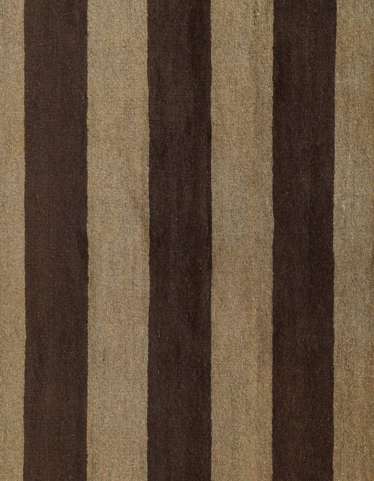 Detail image of 5' 6 x 8' Hand Knotted Modern Ziegler Rug