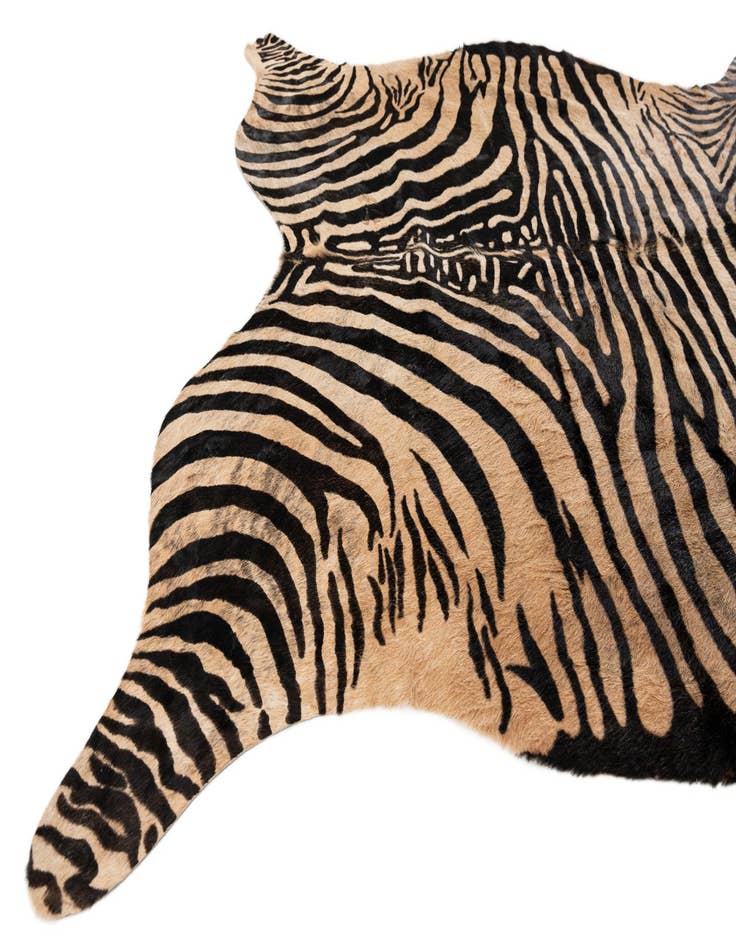 Detail image of  6' x 7' 2 Cowhide Leather Freeform Rug