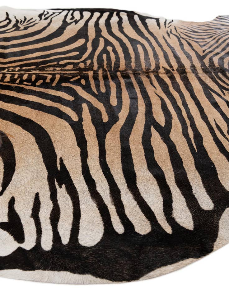 Detail image of  6' 6 x 6' 9 Cowhide Leather Freeform Rug