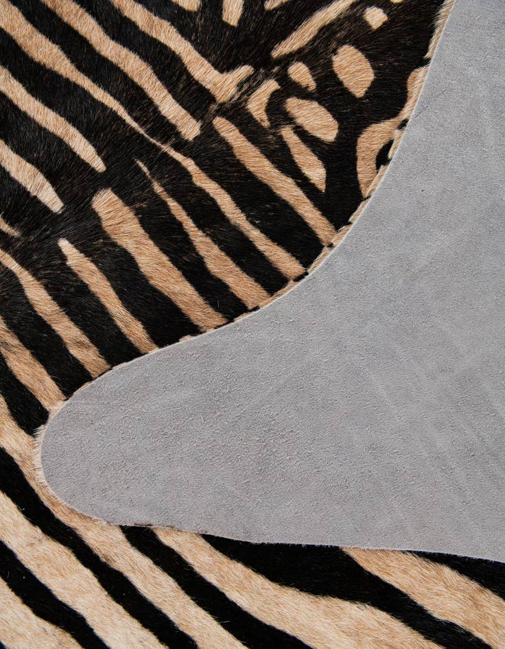 Detail image of  6' 6 x 7' Cowhide Leather Freeform Rug
