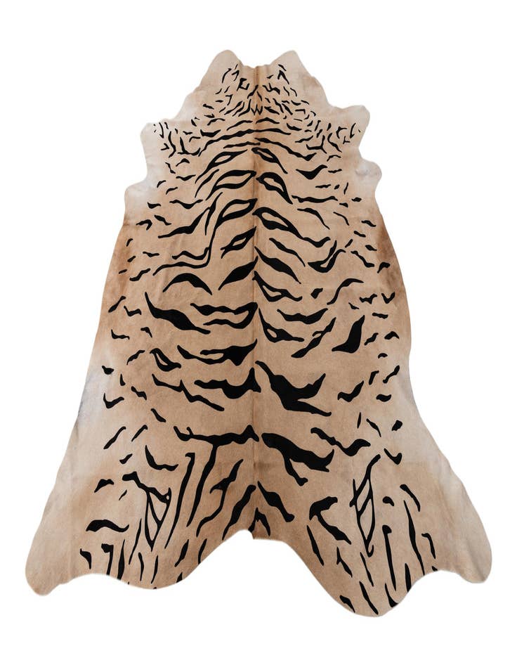 Detail image of  5' 7 x 6' 8 Cowhide Freeform Rug