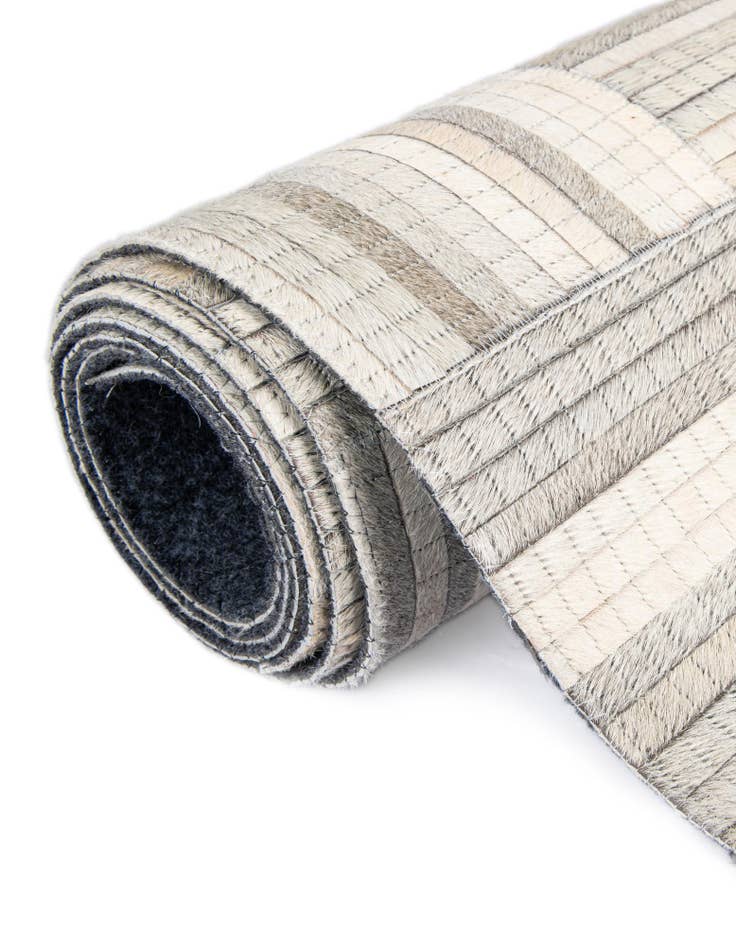 Detail image of  7' 10 x 7' 10 Cowhide Leather Round Rug