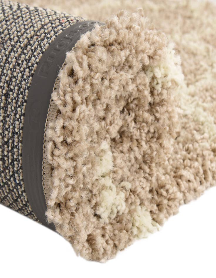 Detail image of  7' 10 x 10' Lattice Shag Oval Rug