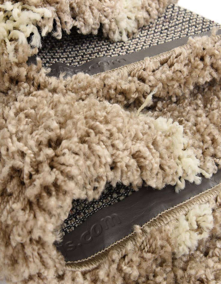 Detail image of  7' 10 x 10' Lattice Shag Oval Rug