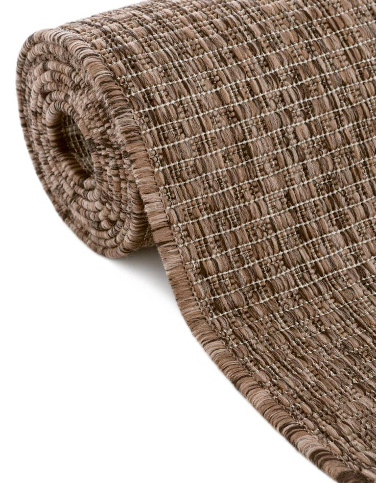 Detail image of  4' 1 x 6' 1  Washable Solid Indoor / Outdoor Oval Rug