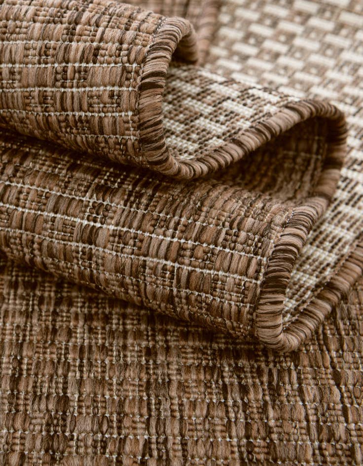Detail image of  4' 1 x 6' 1  Washable Solid Indoor / Outdoor Oval Rug