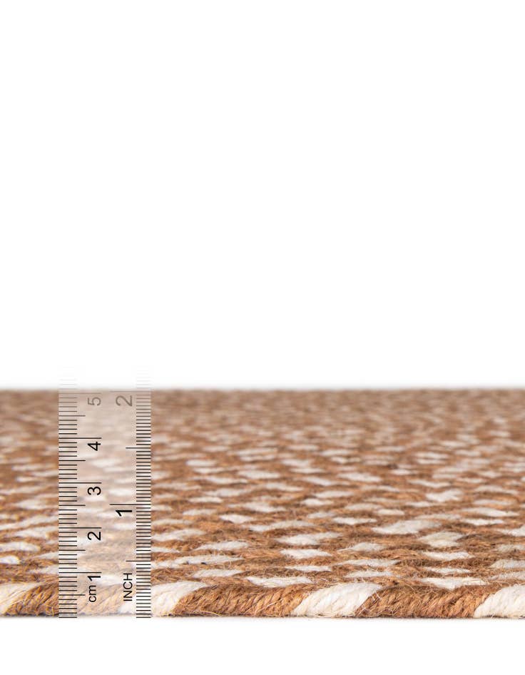 Detail image of  2' x 3' 1  Hand Tweed Braided Jute Oval Rug