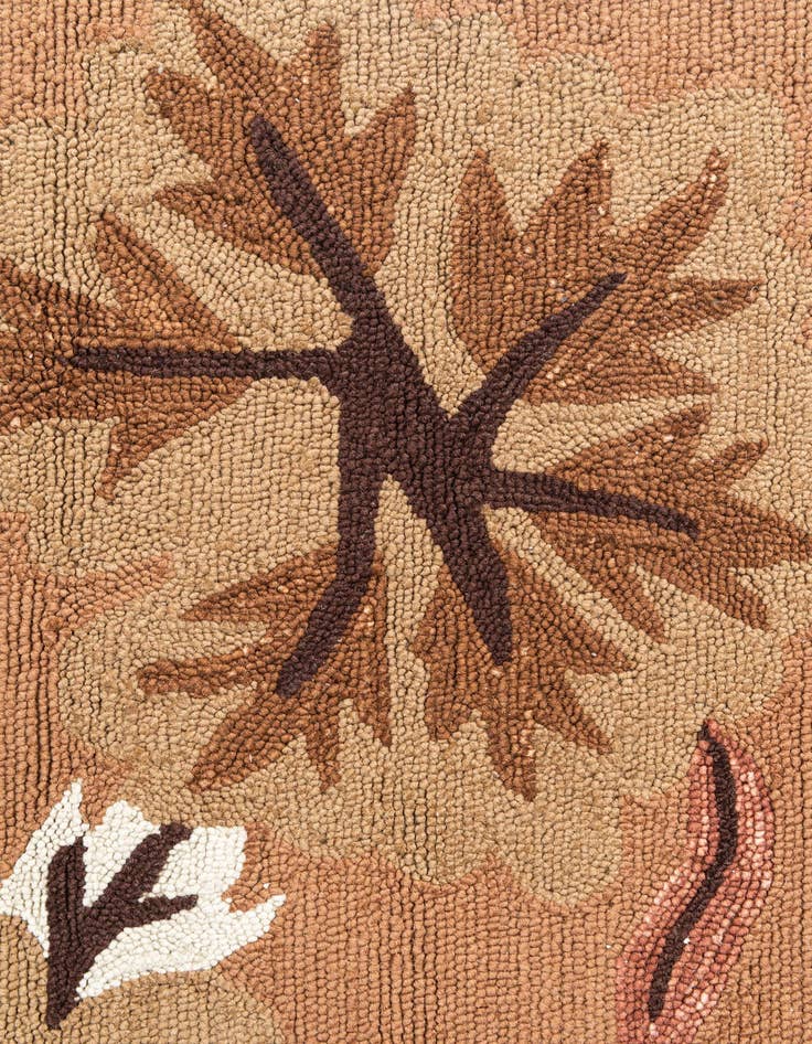 Detail image of  4' x 6' Agra Rug