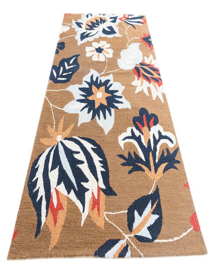 Detail image of  5' 1 x 8' Agra Rug