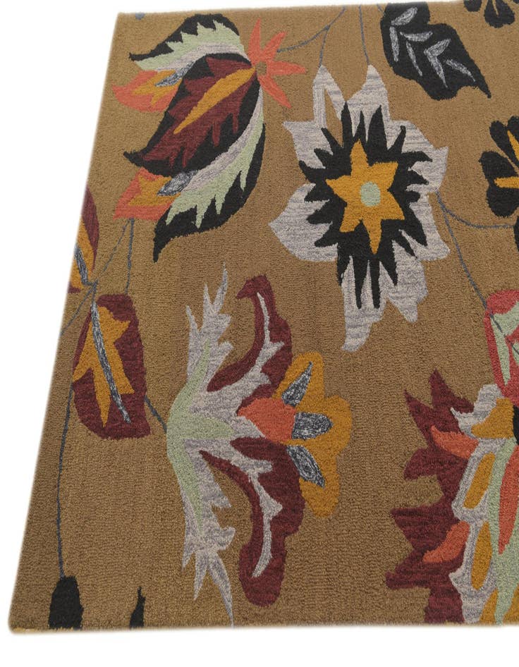 Detail image of  5' 1 x 8' 1 Agra Wool Rug