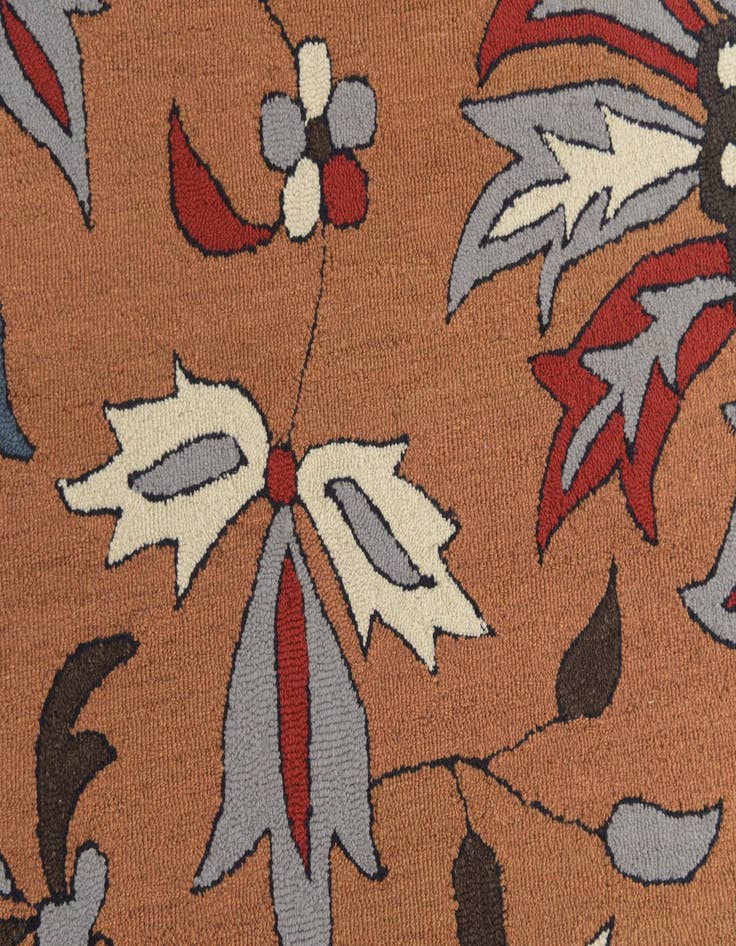 Detail image of  5' 1 x 8' Agra Wool Rug