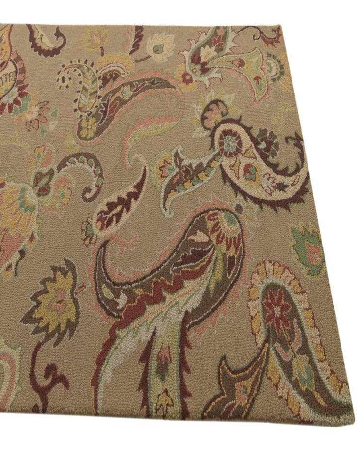 Detail image of  5' x 8' Agra Wool Rug