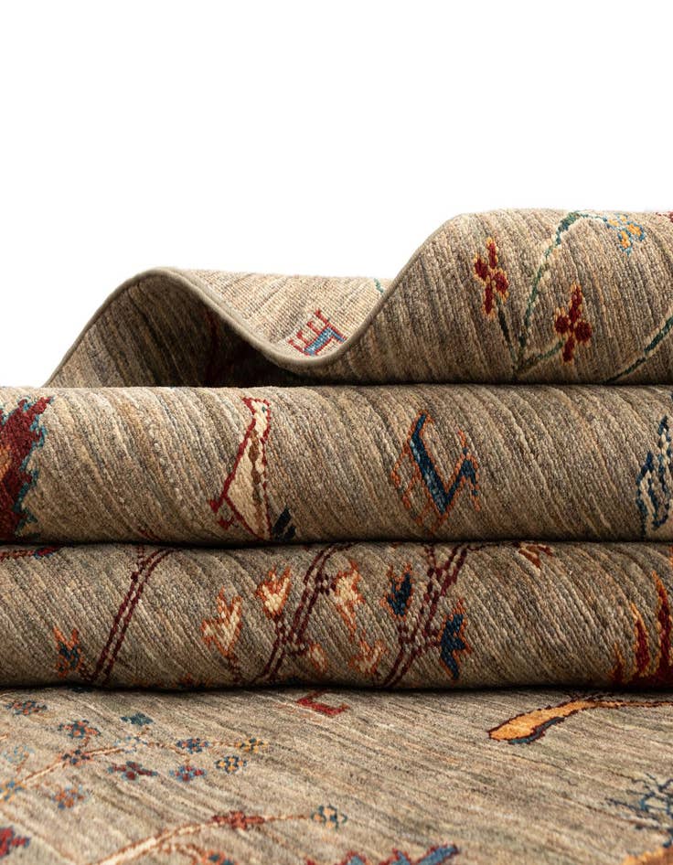 Detail image of  5' 8 x 7' 9 Ariana Ziegler Wool Rug