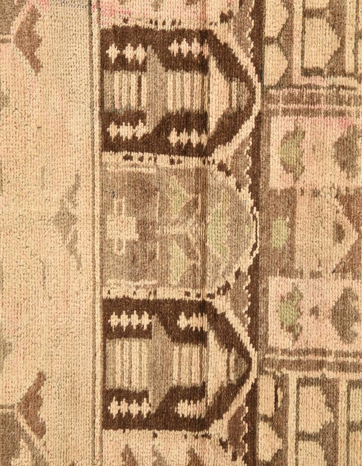 Detail image of  2' 10 x 4' 8  Hand Knotted Balouch Persian Wool Rug