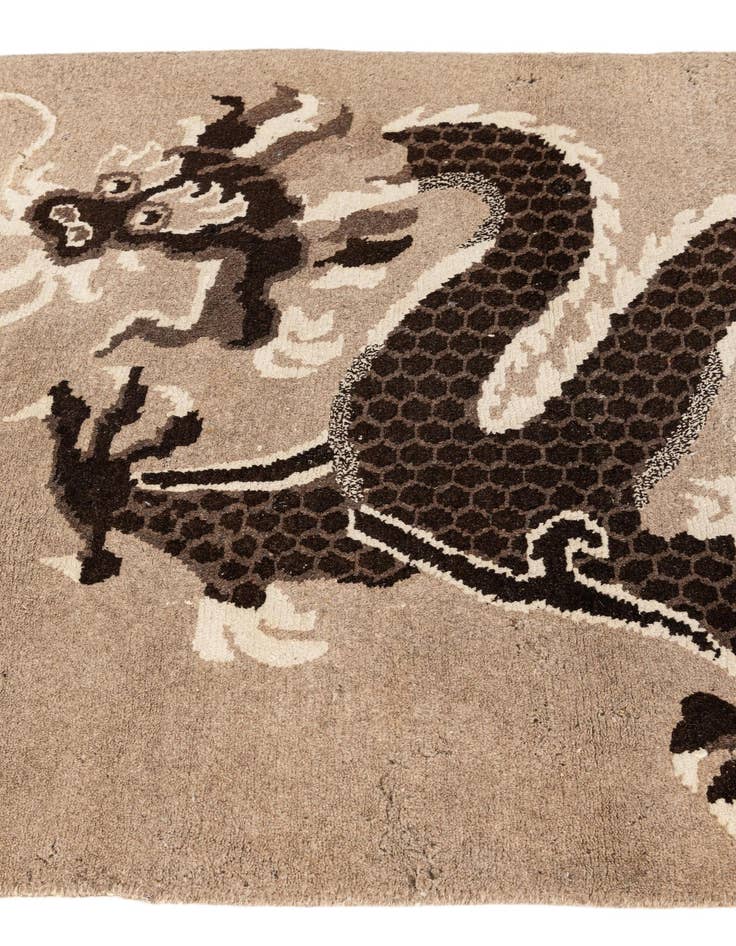 Detail image of  3' 1 x 5' 7  Hand Knotted Carved Pekin Oriental Wool Rug